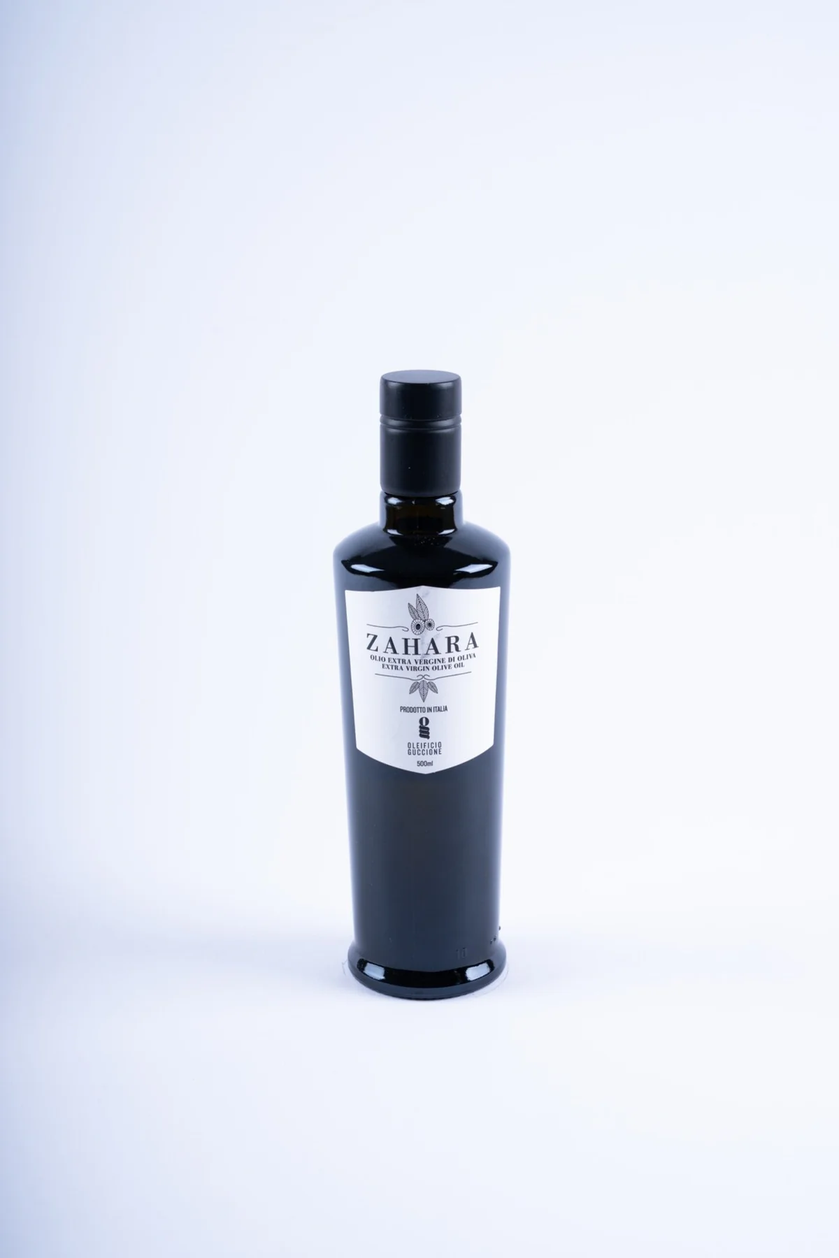 Zahara Guccione Oil
